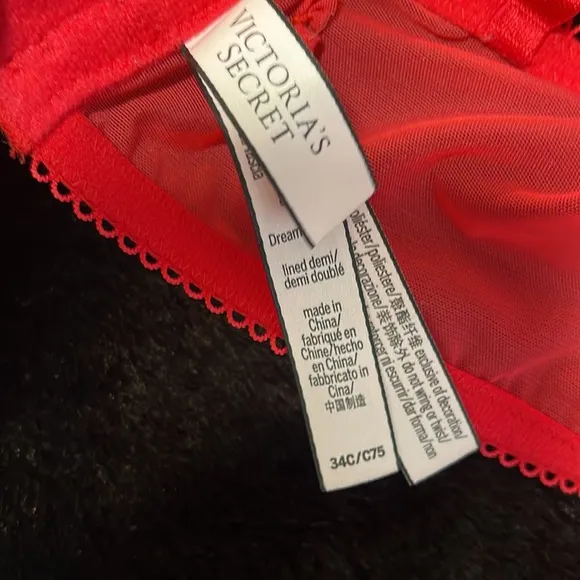 34C Vs Victoria’s Secret Dream Angels Red hearts nude red Demi bra and panty set