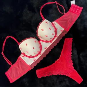 34C Vs Victoria’s Secret Dream Angels Red hearts nude red Demi bra and panty set