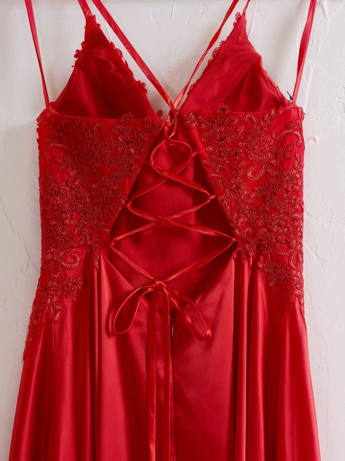 A-line Red Lace Applique Formal Dress Spaghetti Straps Corset Back