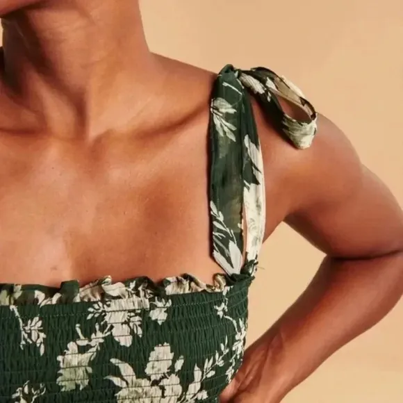 Abercrombie Size S Green Tie-Strap Floral Smocked Midi Dress