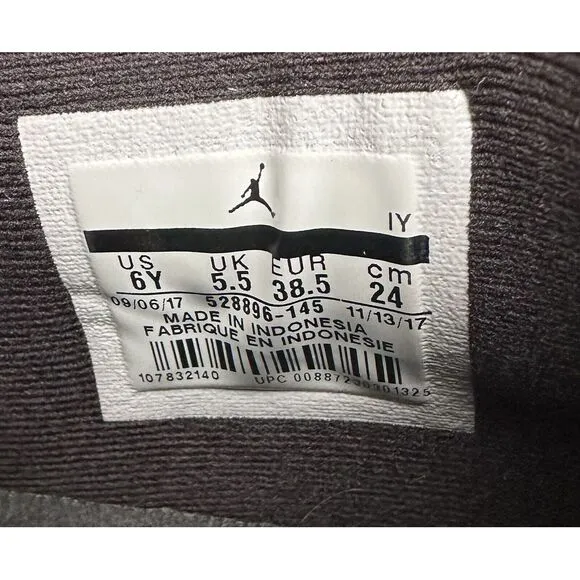 Air‎ Jordan 11 Reto Low Iridescent GS Boys Shoe Size 6Y Green 528896-145