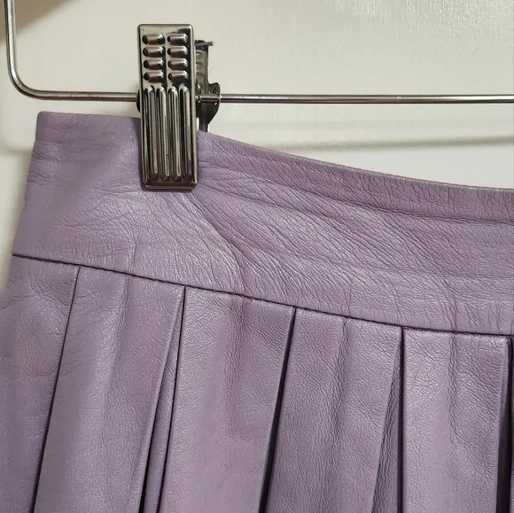 Alice Olivia Lambskin pleated mini skirt