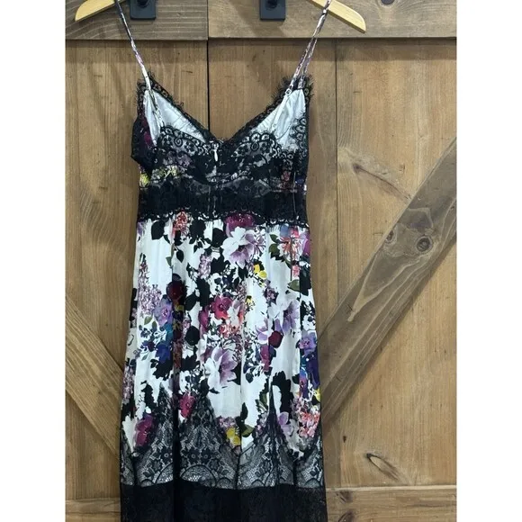Bebe Babydoll Y2K Silk Slip Dress Women’s Sz 0 Pia Print Spaghetti Strap Floral
