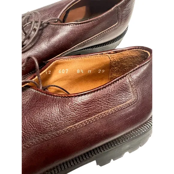 COLE HAAN - Italian made leather lace-up Size 8.5 NWOT