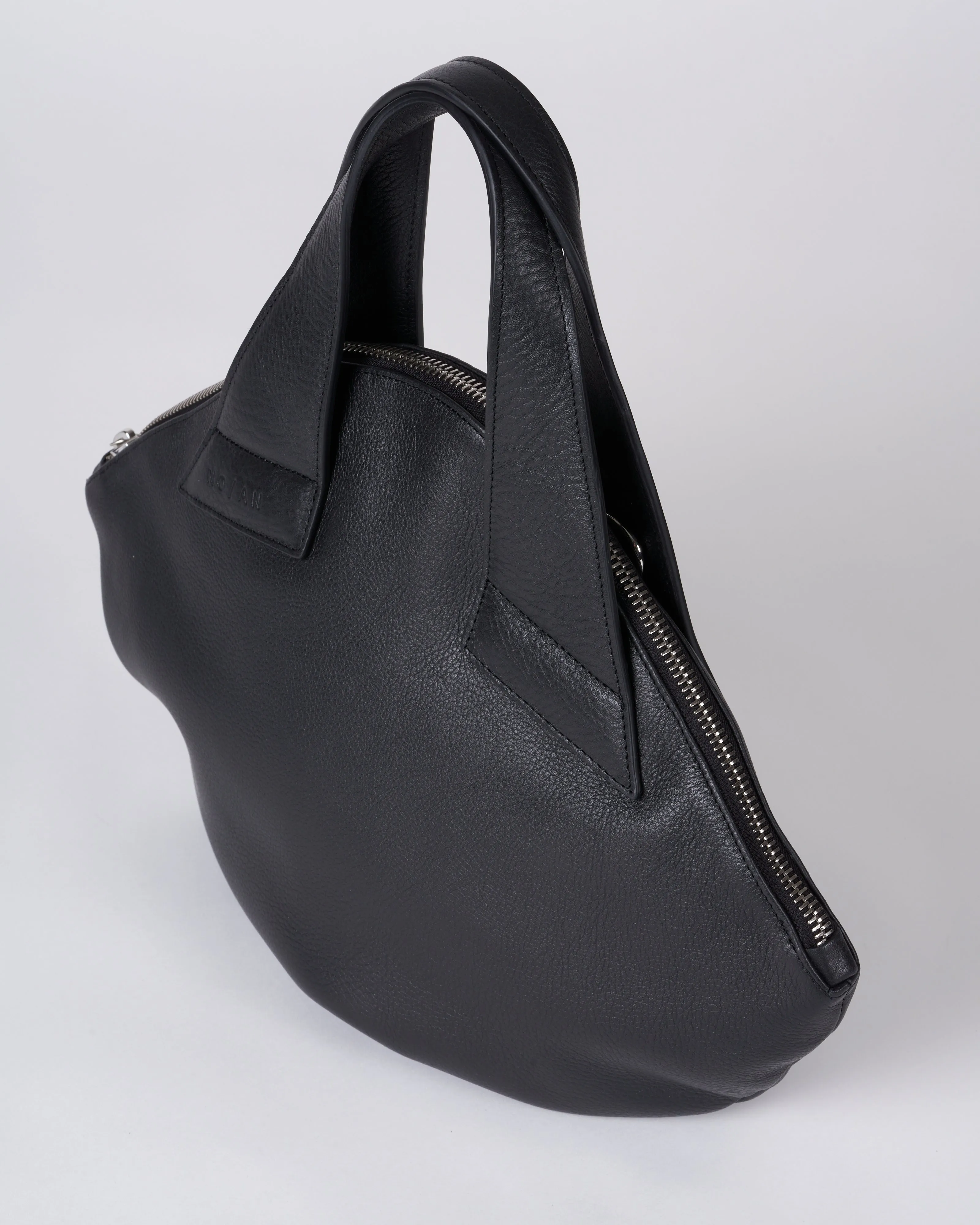 cuvo - black