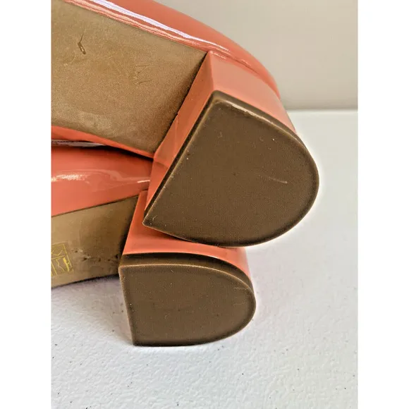 Everlane Italian Coral Patent Leather Day Shoe Block Heel Pump Womens 6.5