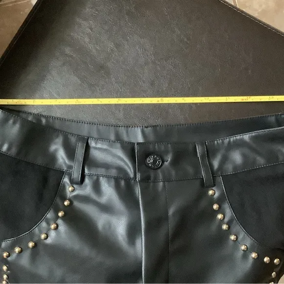🔥Faux leather shorts with fabulous gold studded designs. Lined and NWT. Sz L
