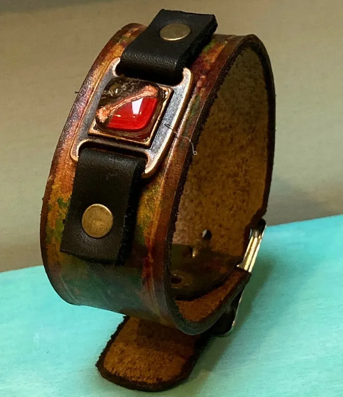 Hand dyed color leather cuff. Recycled fused glass bracelet. Hand painted natural leather.Red Brown and Red glass