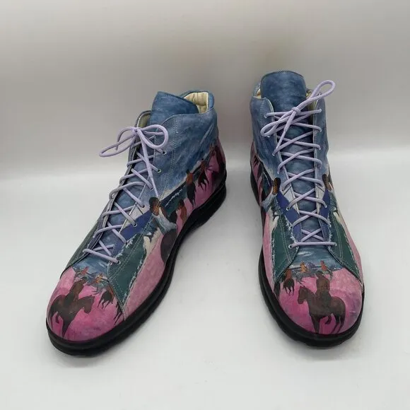 Icon Native American Graphic Print Short Boots Leather Women Sz 9M USA Artsy