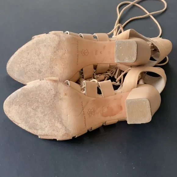 Loeffler Randal Luz Tassel Lace up nude size 8.5