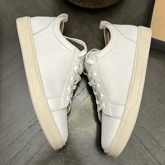 Mens Vionic Lucas White