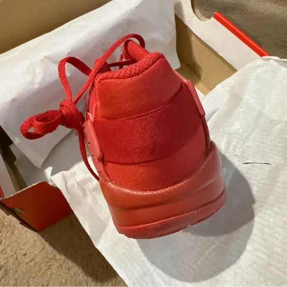 Nike LD Victory Sneaker
