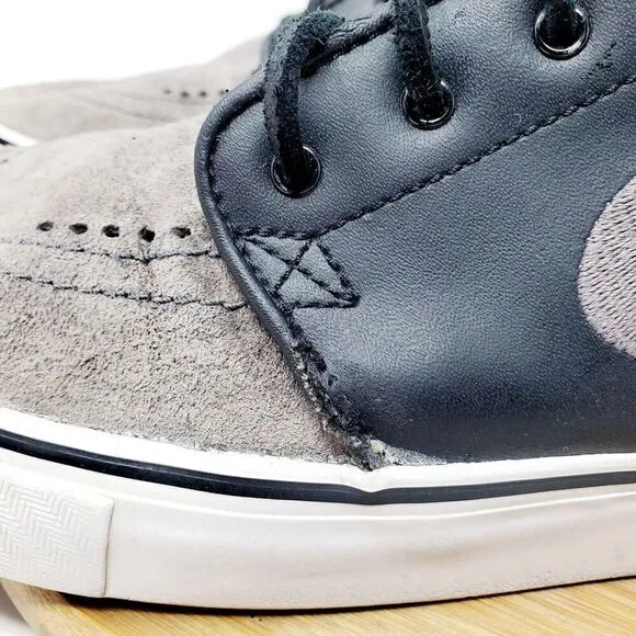 Nike SB Stefan Janoski Shoes Mens 9.5 Black Grey Suede Lace Up Low Sneakers