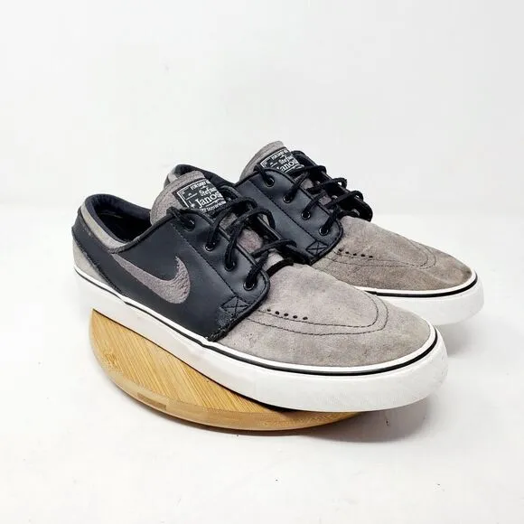 Nike SB Stefan Janoski Shoes Mens 9.5 Black Grey Suede Lace Up Low Sneakers