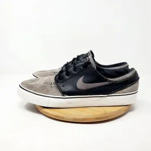 Nike SB Stefan Janoski Shoes Mens 9.5 Black Grey Suede Lace Up Low Sneakers