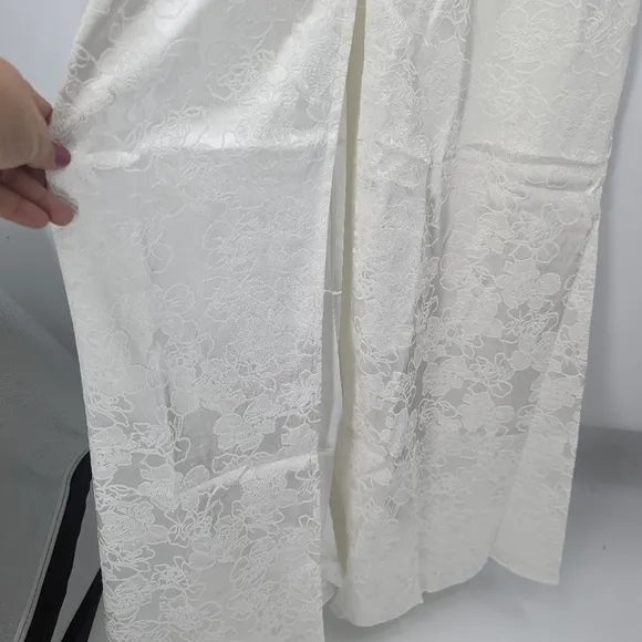 NWT LULU'S Promise My Passion Bridal Maxi V-neck Sleeveless Spaghetti Strap Dres