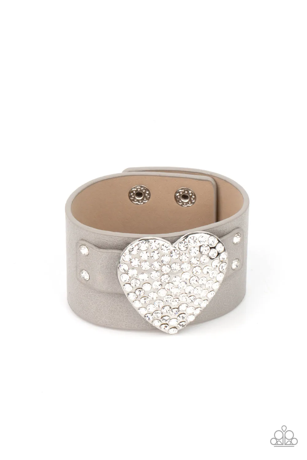 Paparazzi Flauntable Flirt - Silver Heart Bracelet