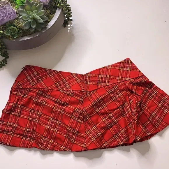 Punk rock Catholic school girl Costume and Accessory’s size large red