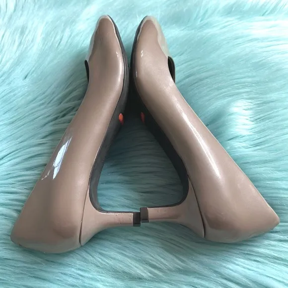 ROCKPORT PATENT LEATHER Total Motion Trutech Metalic Taupe Kitten Heel Women 5.5