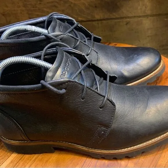 Rockport mens lace up shoes.  Inv 5557
