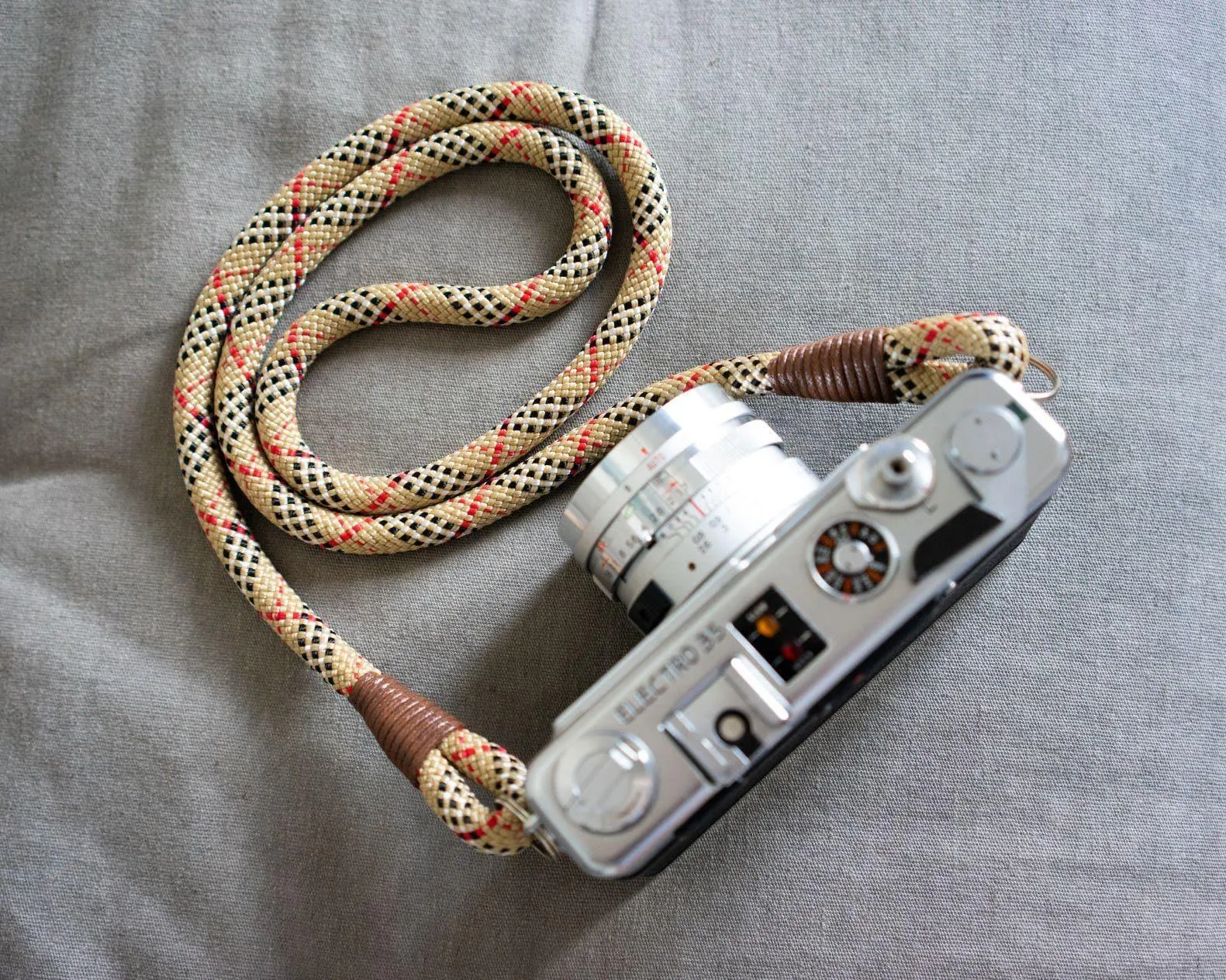 Tartan Beige Camera Strap