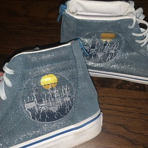 VANS Hogwarts Castle Harry Potter big kids 5.5