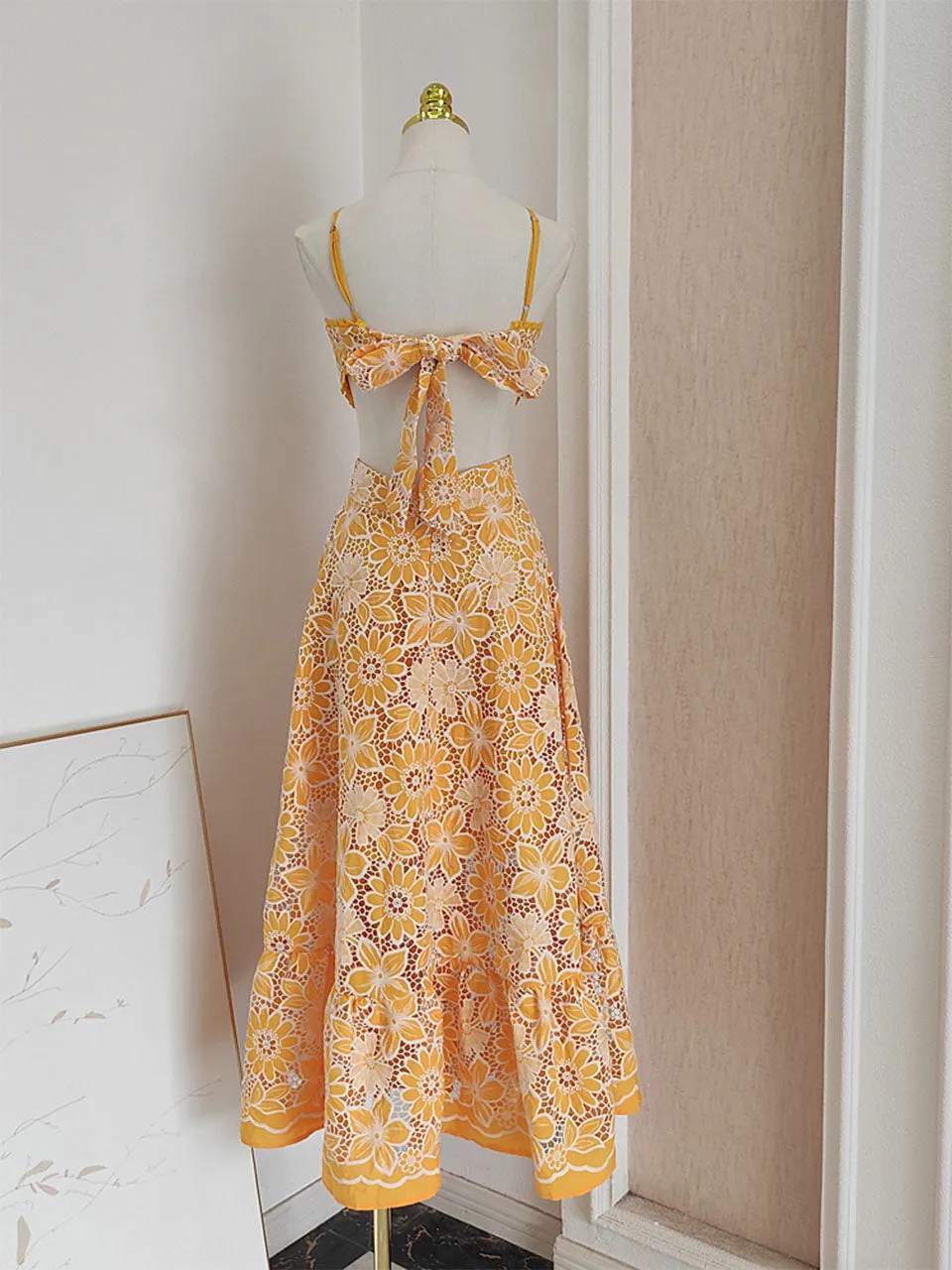 Yellow Lace Flower Halter Backless Swing Dress